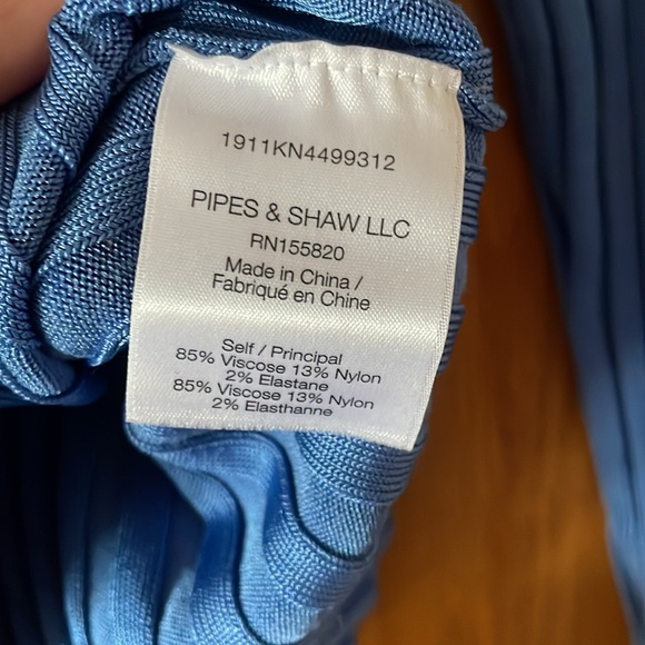 Veronica Beard- Blue long sleeve shirt! - Picture 4 of 5